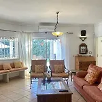 Pinheiro Manso - Private Pool - 10 Guests - Albufeira